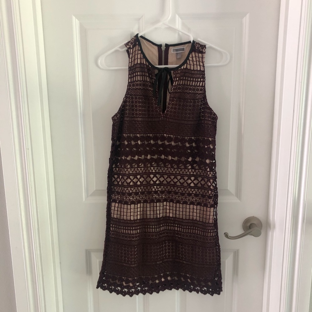 Chelsea28 burgundy crochet sheath dress xxs